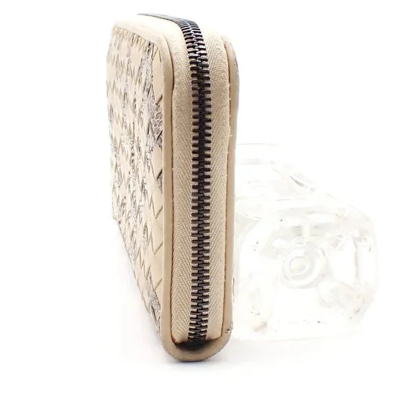 BOTTEGA VENETA Intrecciato Zip Around Long Wallet Embossing Leather Whit 63AA183 - Picture 2 of 13